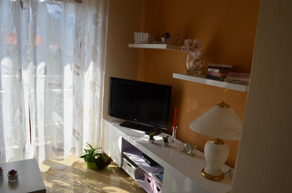 Apartments Mihalic Baška Стая снимка