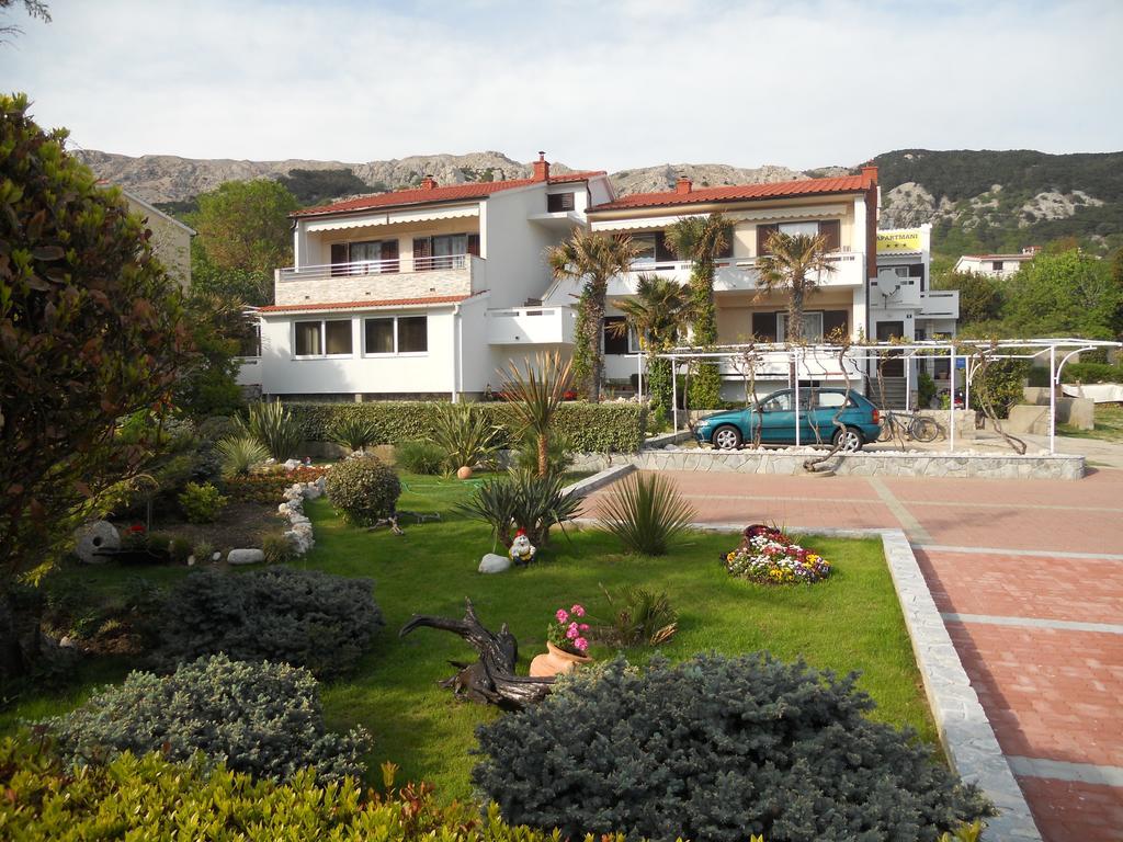 Apartments Mihalic Baška Екстериор снимка